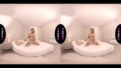 PORNBCN VR Mature Spanish MILF masturbates thiab nqus koj dick hauv POV thaum haus luam yeeb thiab dhia nws ob txhais ceg