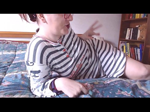 ❤️ Coj tus qaib dub loj no rau hauv koj lub qhov ncauj me qhev ❤️ Super porn ntawm hmn.bestsexporno.ru%  ib