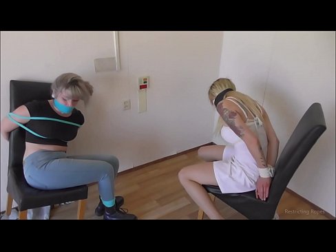 ❤️ Kev quav yeeb quav tshuaj / khi thiab gagged / damsel nyob rau hauv kev nyuaj siab ❤️ Super porn ntawm hmn.bestsexporno.ru%  ib